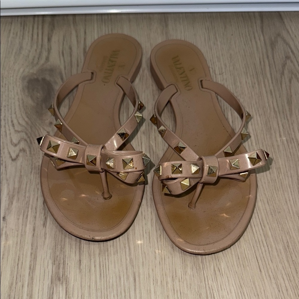 Valentino rockstud Sandals size 38